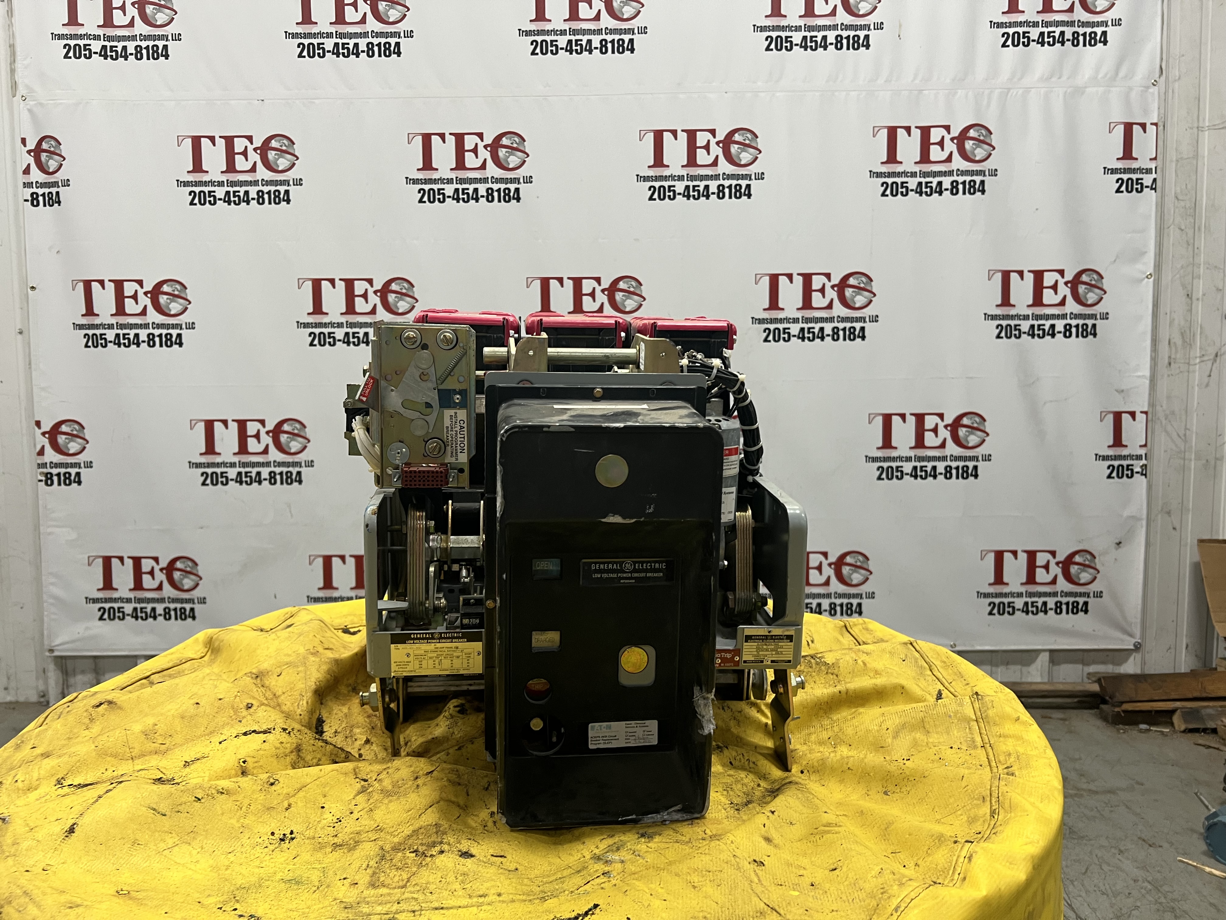 General Electric AKR-10D-50H Low Voltage Power Circuit Breaker 1
